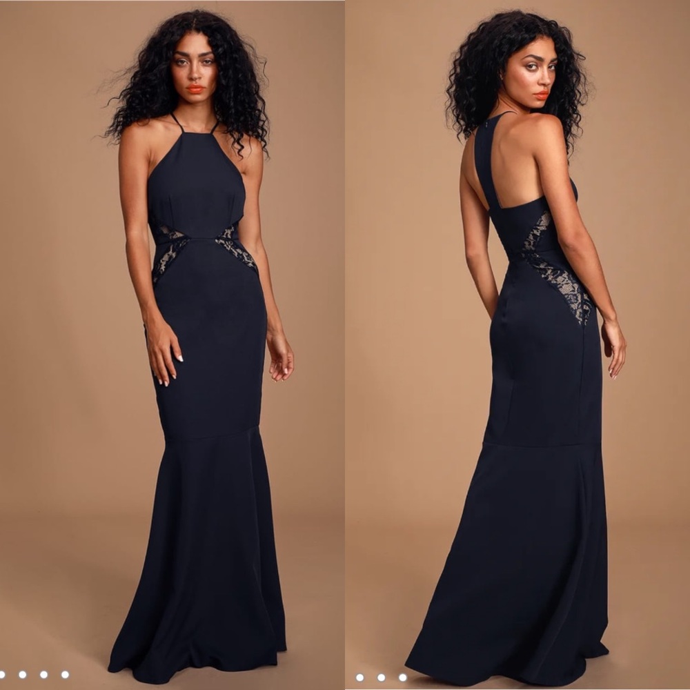 🎄NWOT Lulu’s navy gown size small
